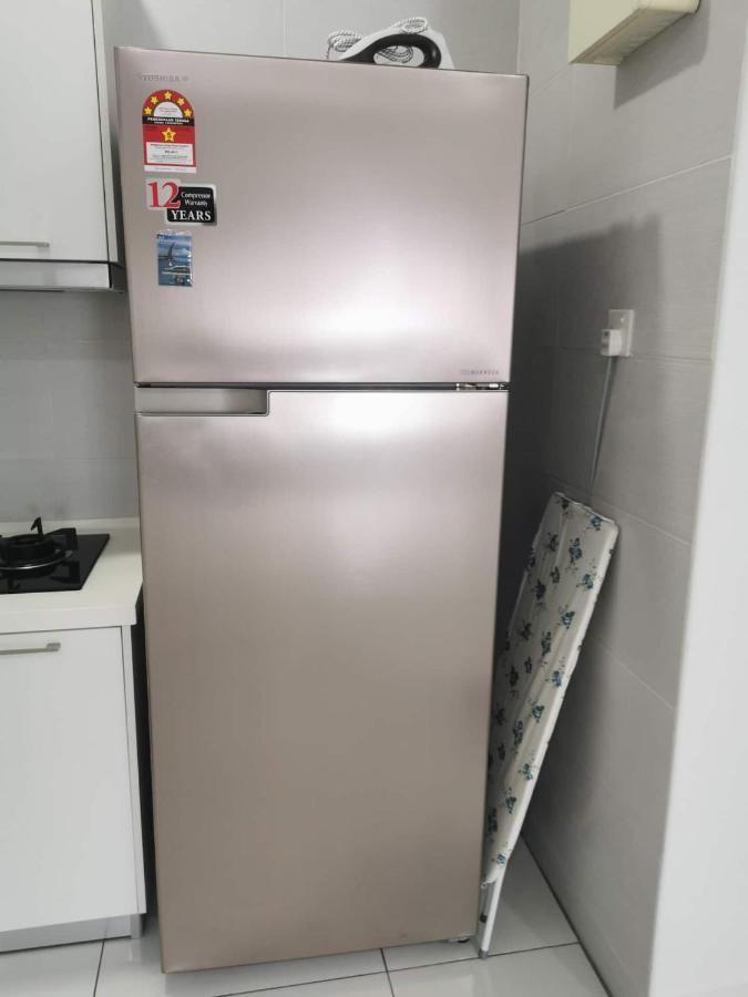 Apartment B2510 Paradigm Mall 2br 6pax Wifi Tvbox Netflix! Prime Area The Platino By Johor Bahru