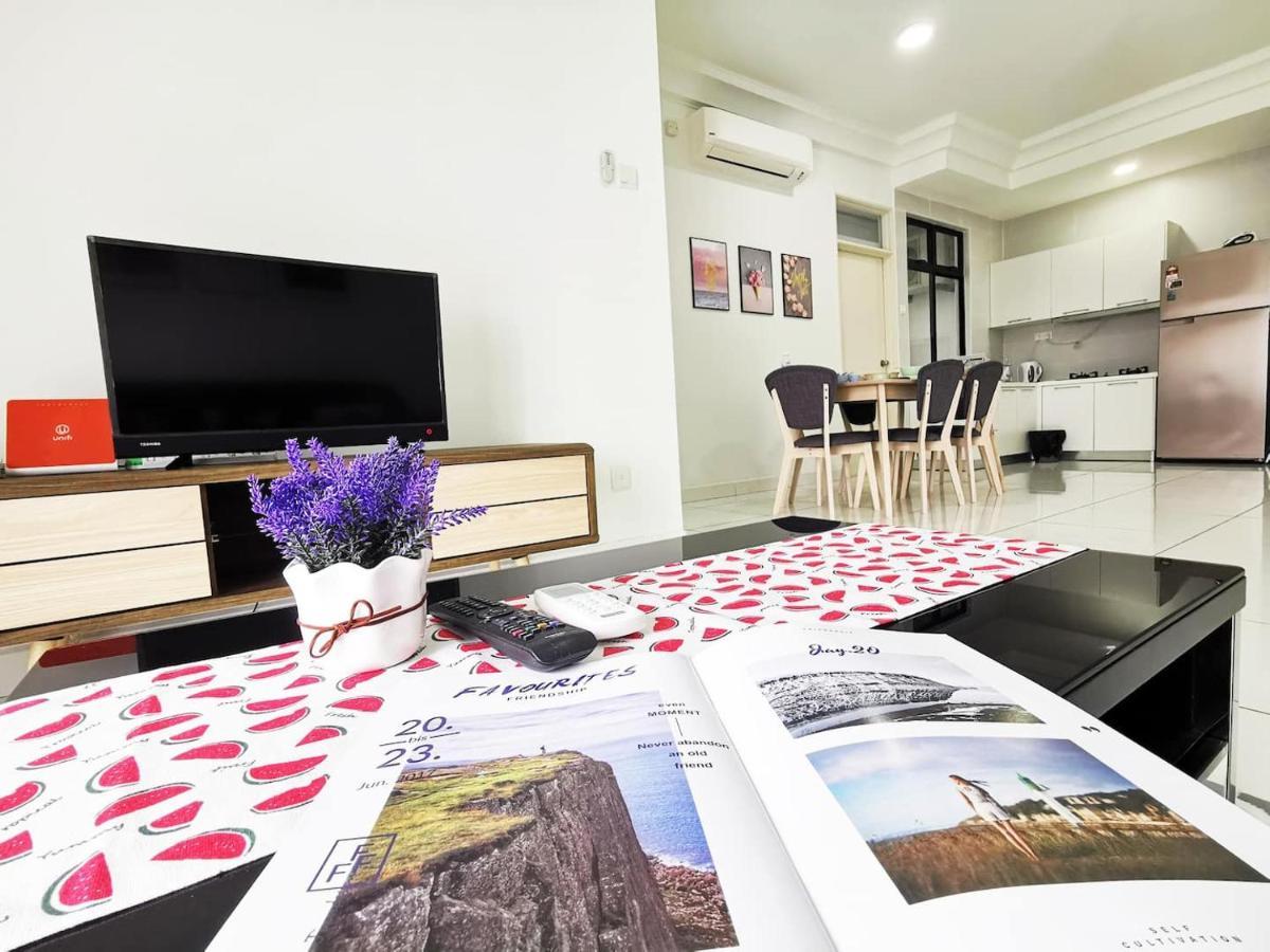 B2510 Paradigm Mall 2br 6pax Wifi Tvbox Netflix! Prime Area The Platino By Apartment Johor Bahru