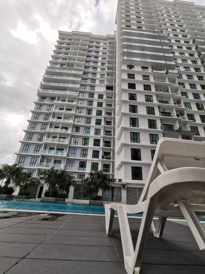 Apartment B2510 Paradigm Mall 2br 6pax Wifi Tvbox Netflix! Prime Area The Platino By