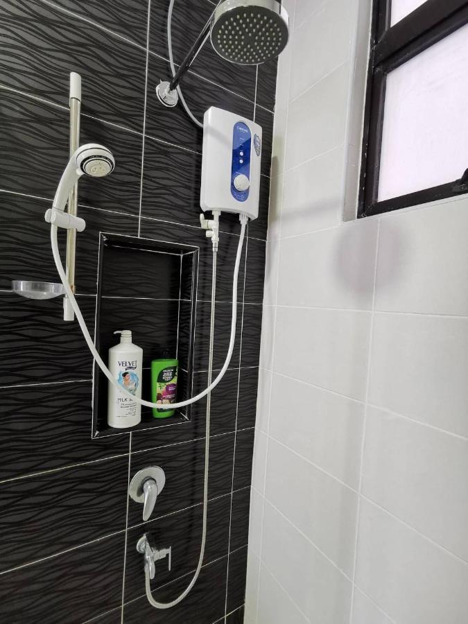 Apartment B2510 Paradigm Mall 2br 6pax Wifi Tvbox Netflix! Prime Area The Platino By *